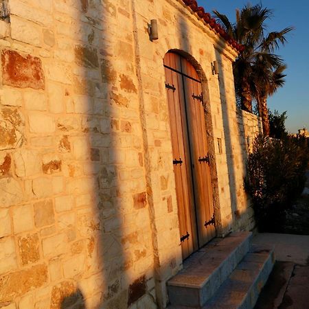 Green Villa With Private Pool Durres Bagian luar foto