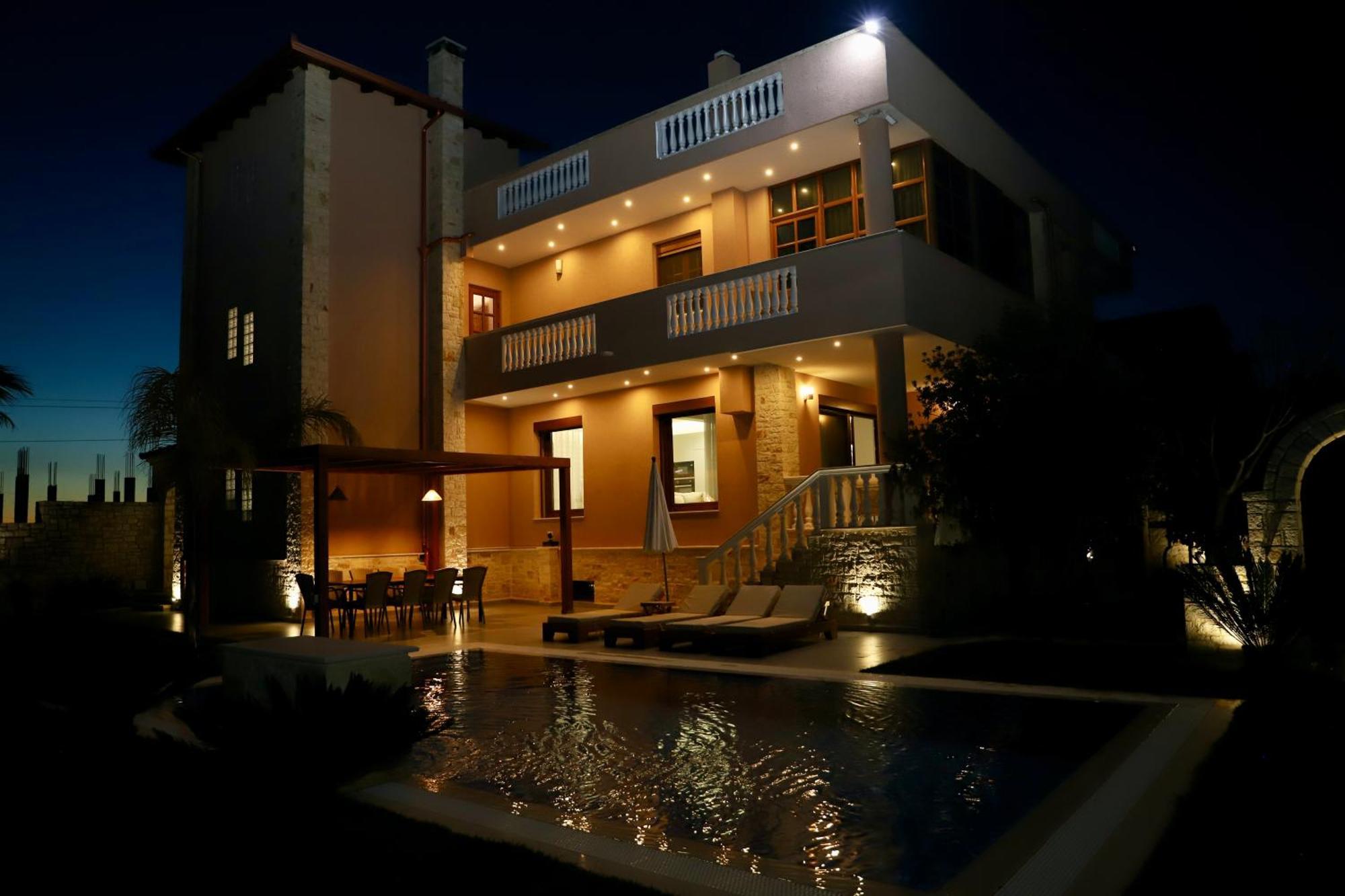 Green Villa With Private Pool Durres Bagian luar foto