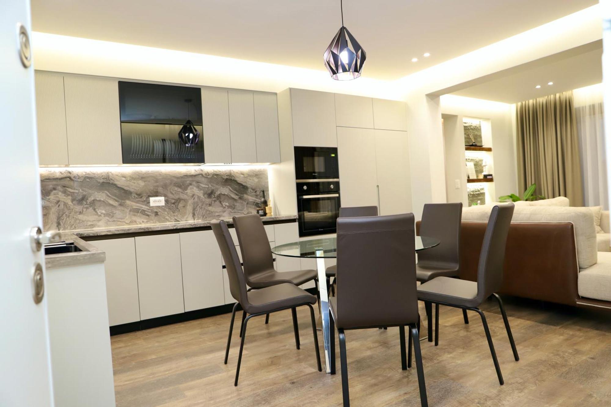 Green Villa With Private Pool Durres Bagian luar foto