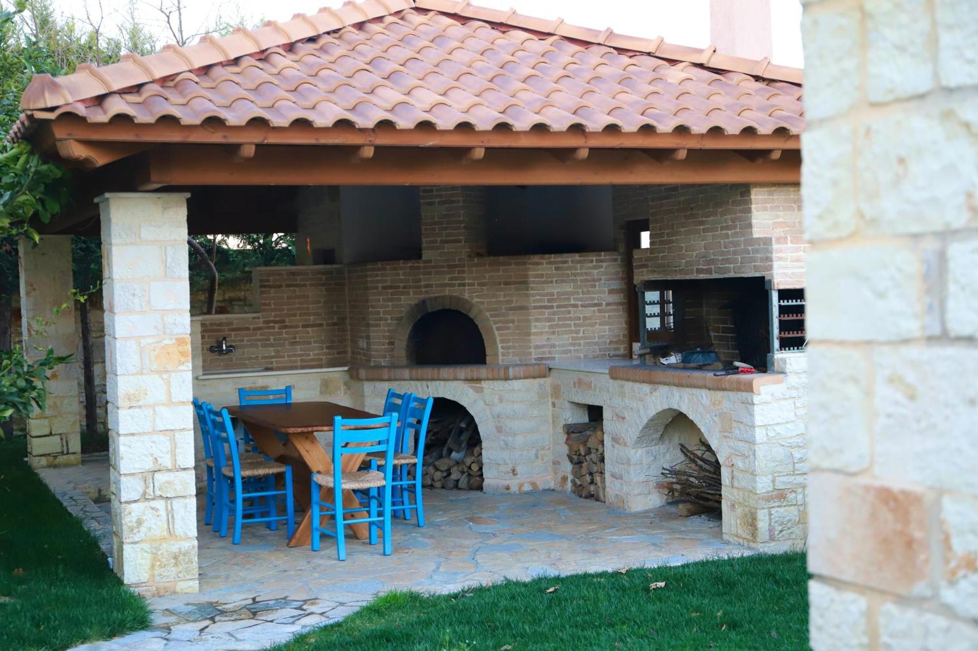 Green Villa With Private Pool Durres Bagian luar foto